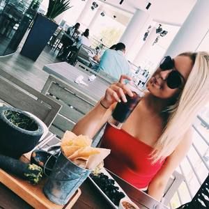 Meet your Posher, Erin